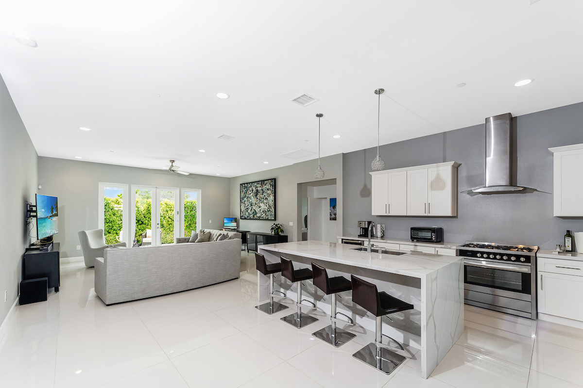 EASTGATE ROAD, PALM SPRINGS, CA