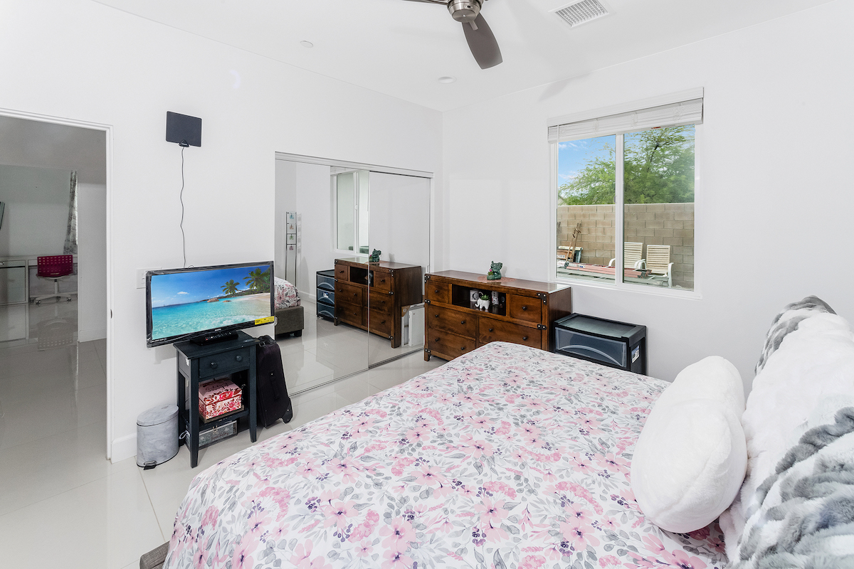 EASTGATE ROAD, PALM SPRINGS, CA