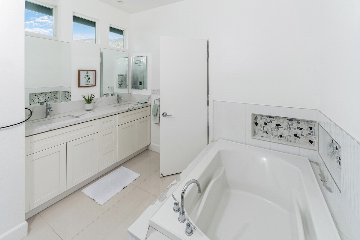 EASTGATE ROAD, PALM SPRINGS, CA