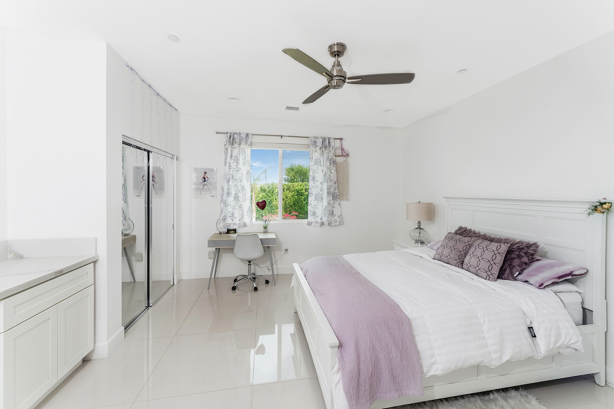 EASTGATE ROAD, PALM SPRINGS, CA